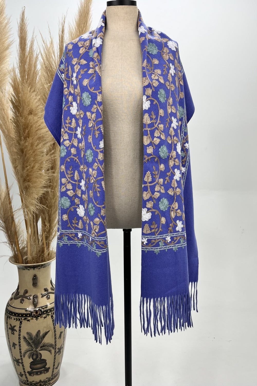 Lilac Embroidered Cashmere Scarf Yacamim #225