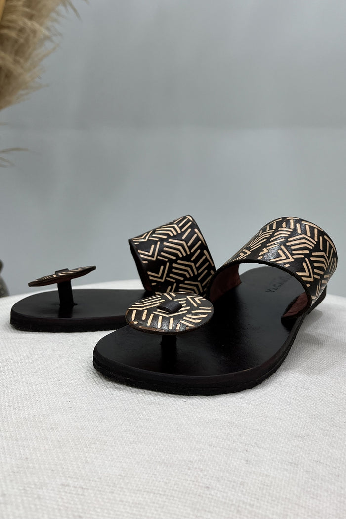 Yacamim Brown Round Burnished Vamp Flat Sandal #121