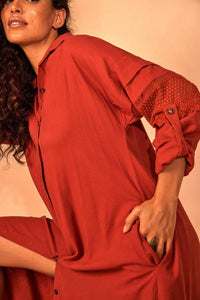 Red Yacamim Mullet Shirt with Lace
