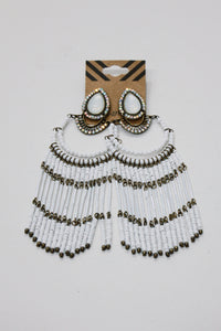 Handmade White Beaded Earring Yacamim #686