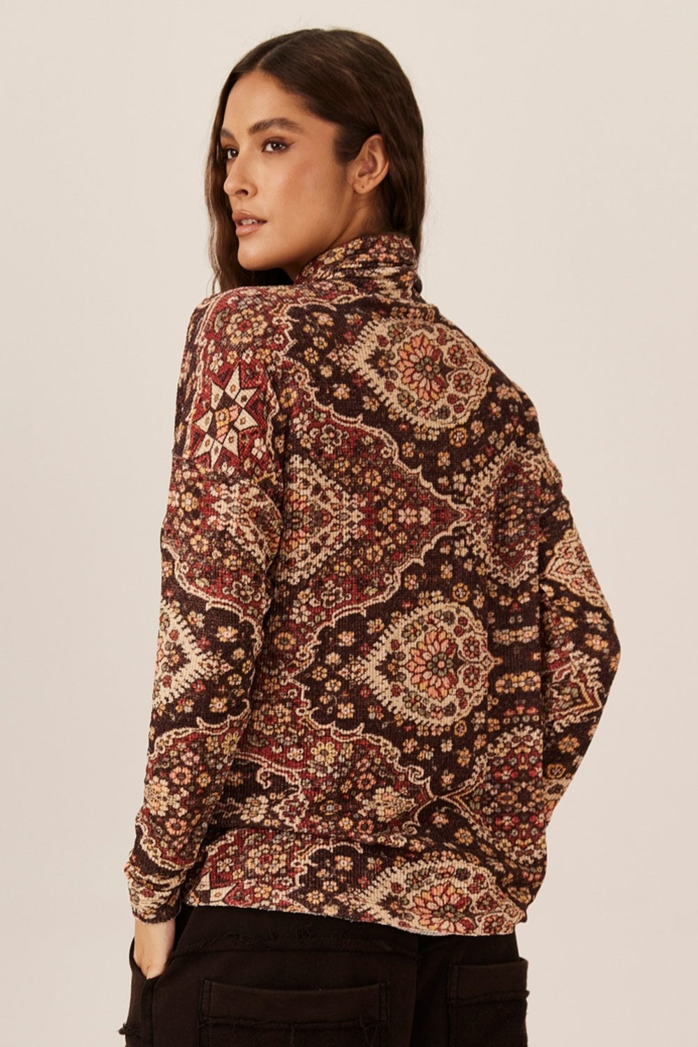 Red Yacamim B15 Ribbed Tunic with High Neck