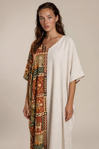 Kaftan Midi Bege Estampado Coleção Peru Yacamim K5