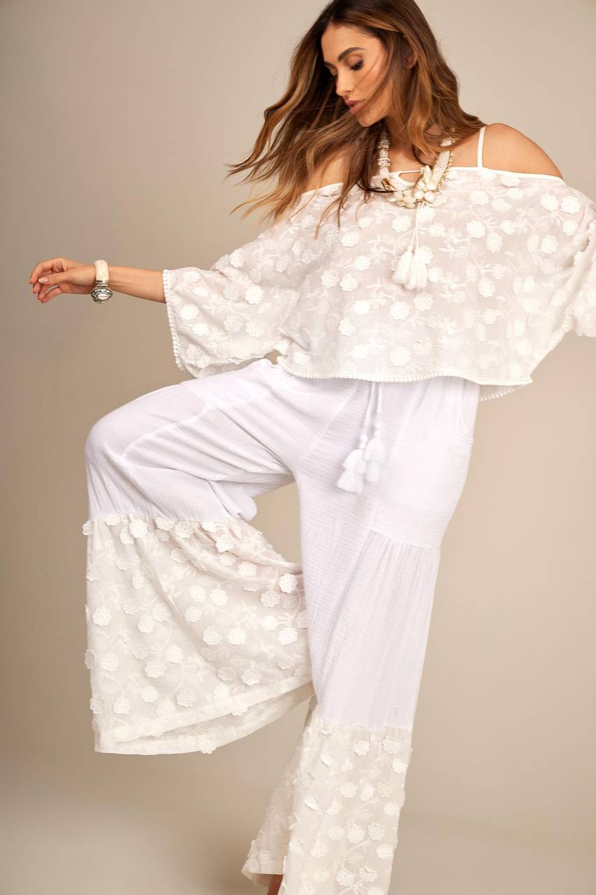 Yacamim G9 White Eyelet Ruffle Wide-Leg Pants