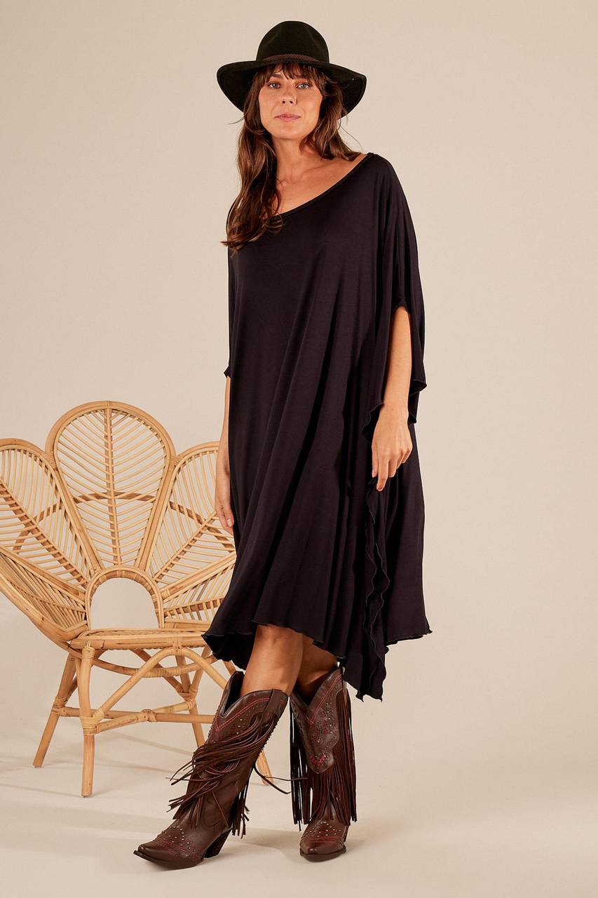 Yacamim Black Off-the-Shoulder Kaftan