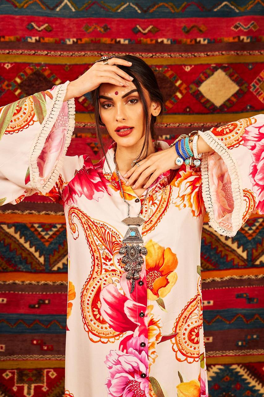 Yacamim Beige Cashmere Print Midi Shirt with Flared Long Sleeves