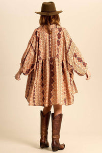 Yacamim A18 Wide Long Shirt with Puffy Long Sleeves and Print