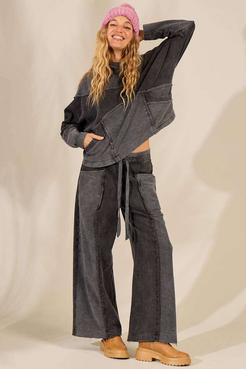 Graphite Yacamim A35 Sweatpants with Drawstring Waist