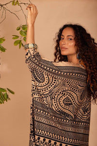 Brown Yacamim Loose Tunic with Short Sleeves and Maori Print