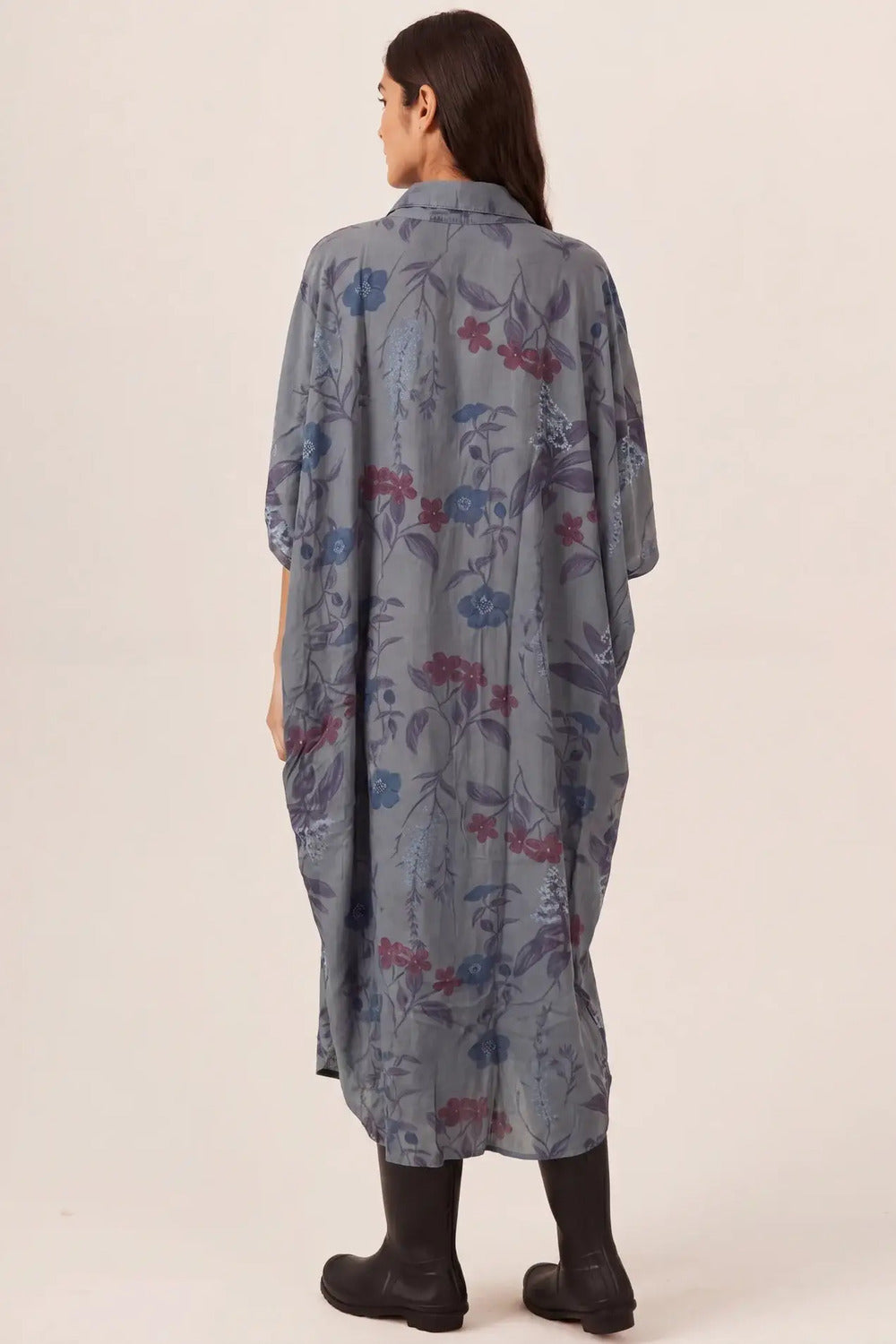 Chemise Ampla Estampada Com Bolsões Azul Petróleo Yacamim P7