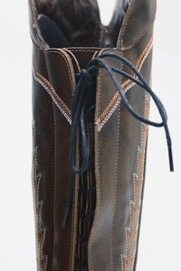 Bota Cano Alto 52cm Bordada Marrom Yacamim #471