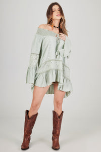 Yacamim Women's Pistachio Green Broderie Gypsy Top B29