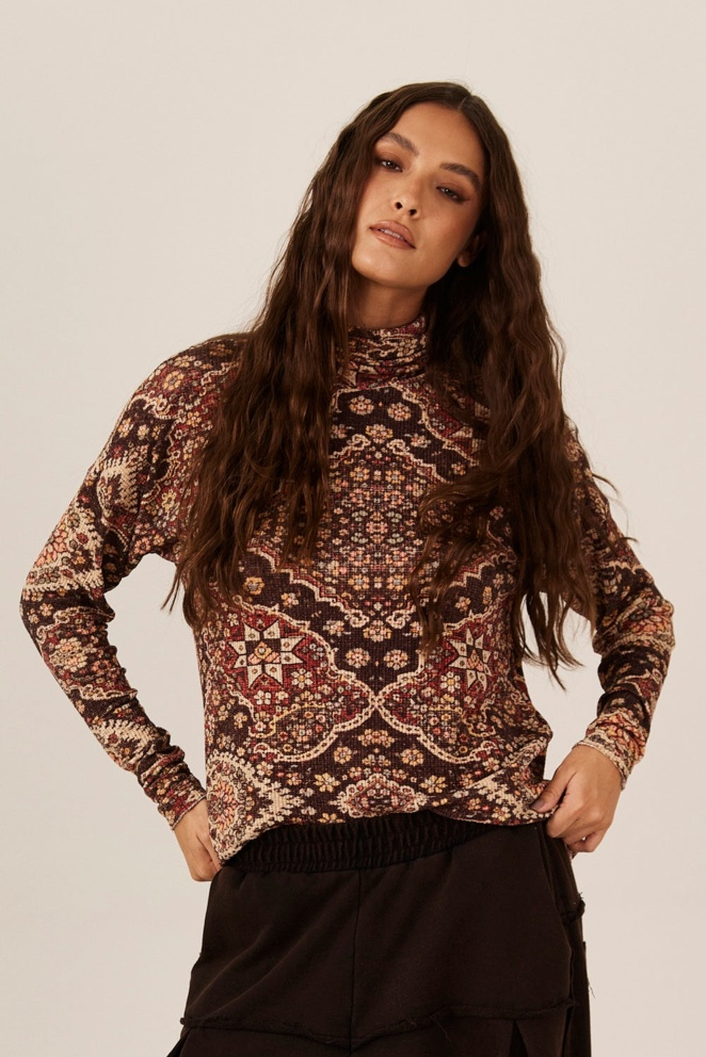 Red Yacamim B15 Ribbed Tunic with High Neck