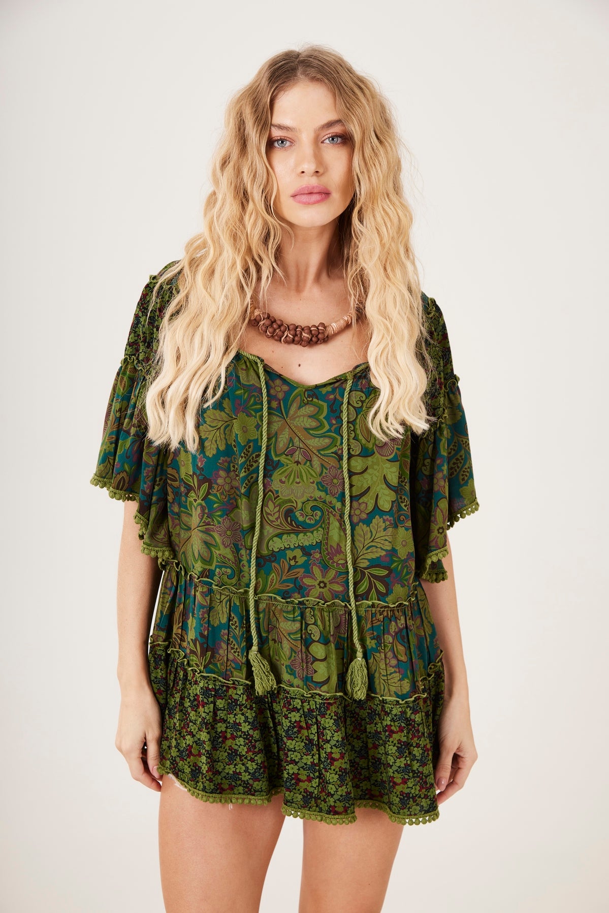 Bata Ampla Decote Ombro A Ombro Verde Patchwork Paisley Yacamim B1