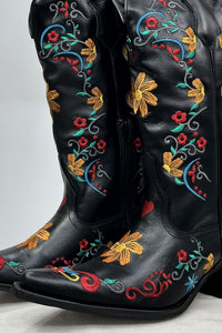 Yacamim Black Embroidered Leather Pointed-Toe Tall Boot #128
