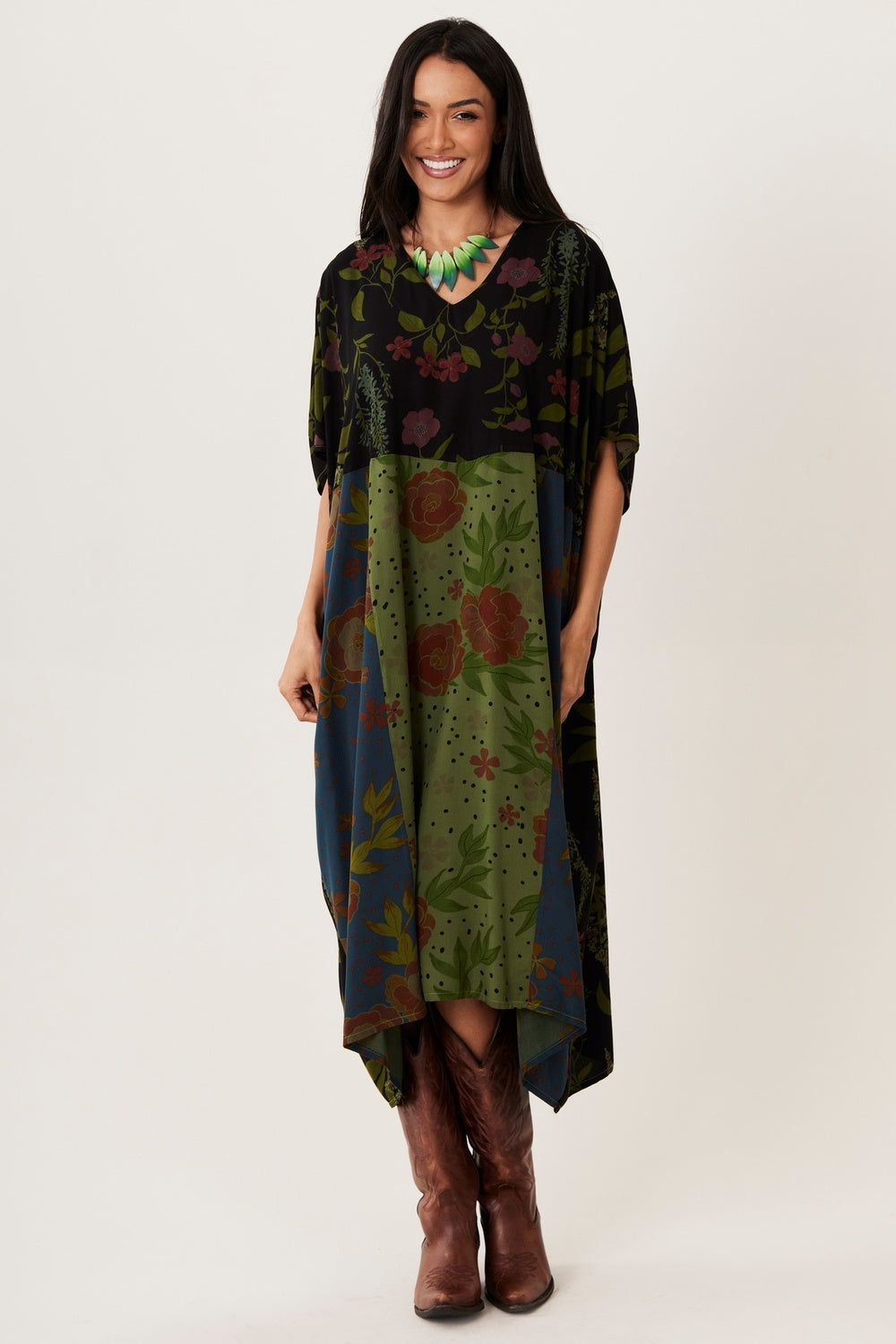 Yacamim Black and Green Patchwork Midi Kaftan I5