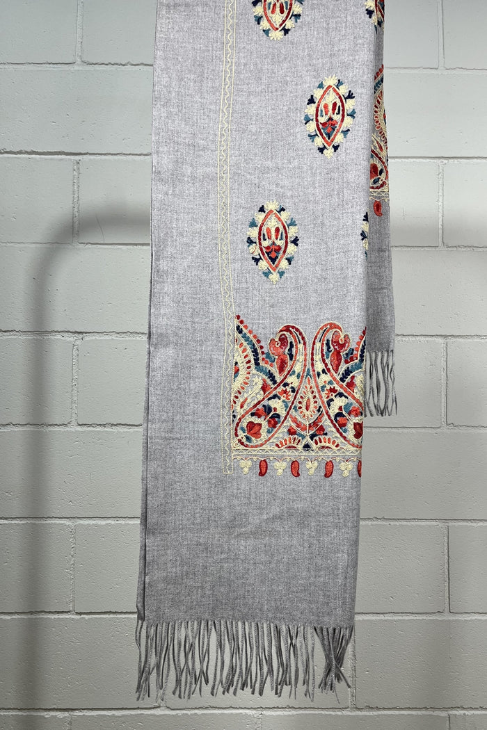 Embroidered Gray Cashmere Scarf Yacamim #161