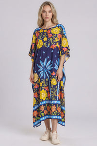 Kaftan Amplo Midi Decote Canoa Azul Marinho Estampado Yacamim J9