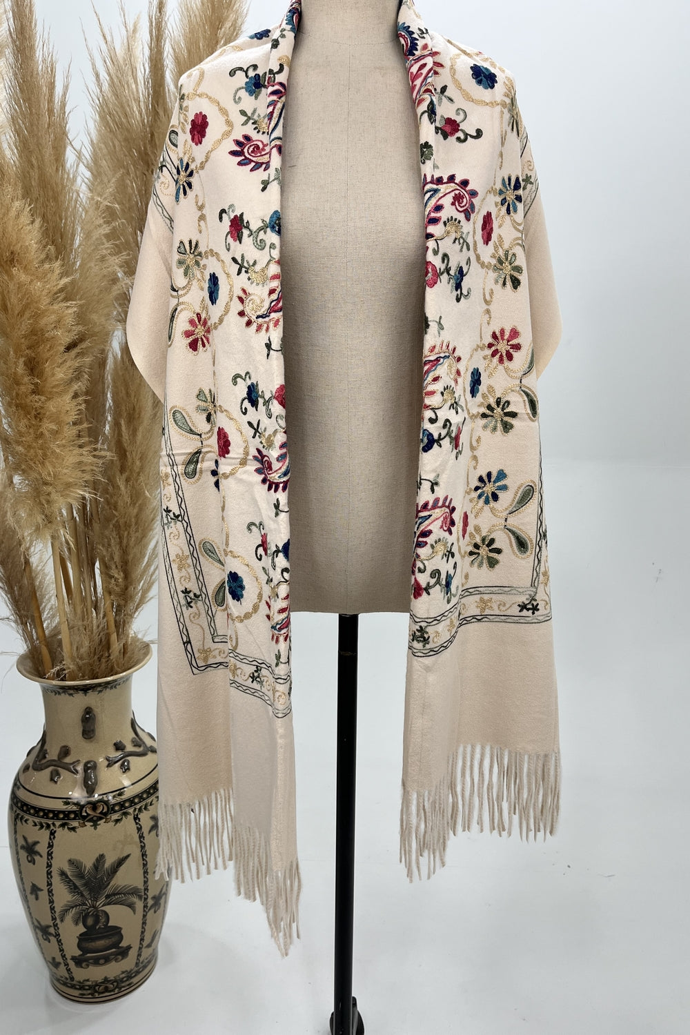 Yacamim Embroidered Beige Cashmere Scarf #228