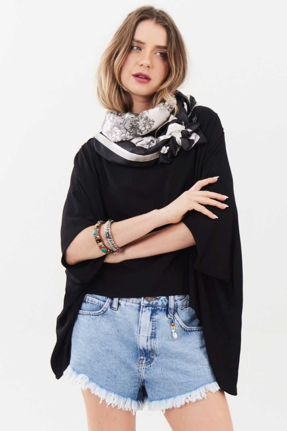Yacamim B29 Black Off-the-Shoulder Tunic