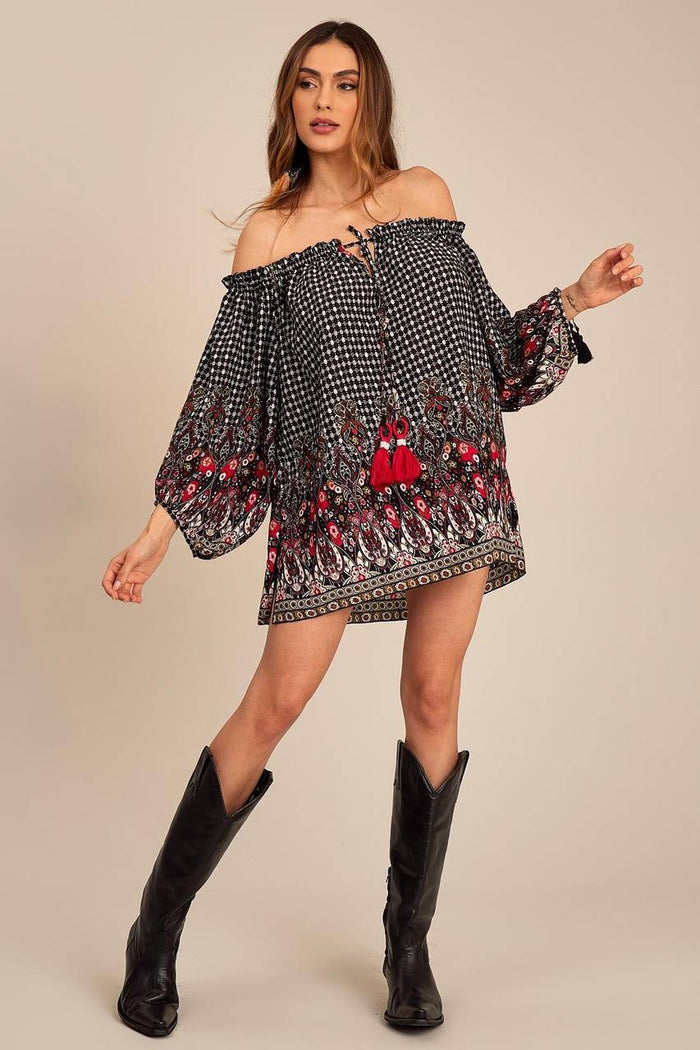 Yacamim Black Printed Boho Tunic with Long Puff Sleeves