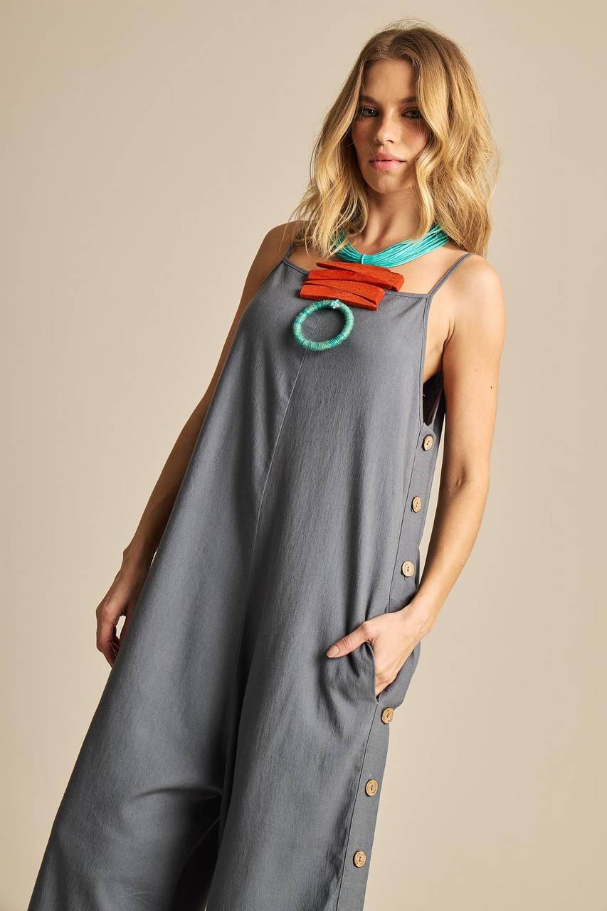 Yacamim Women's Grey Pantacourt Jumpsuit with Adjustable Straps and Side Buttons O2