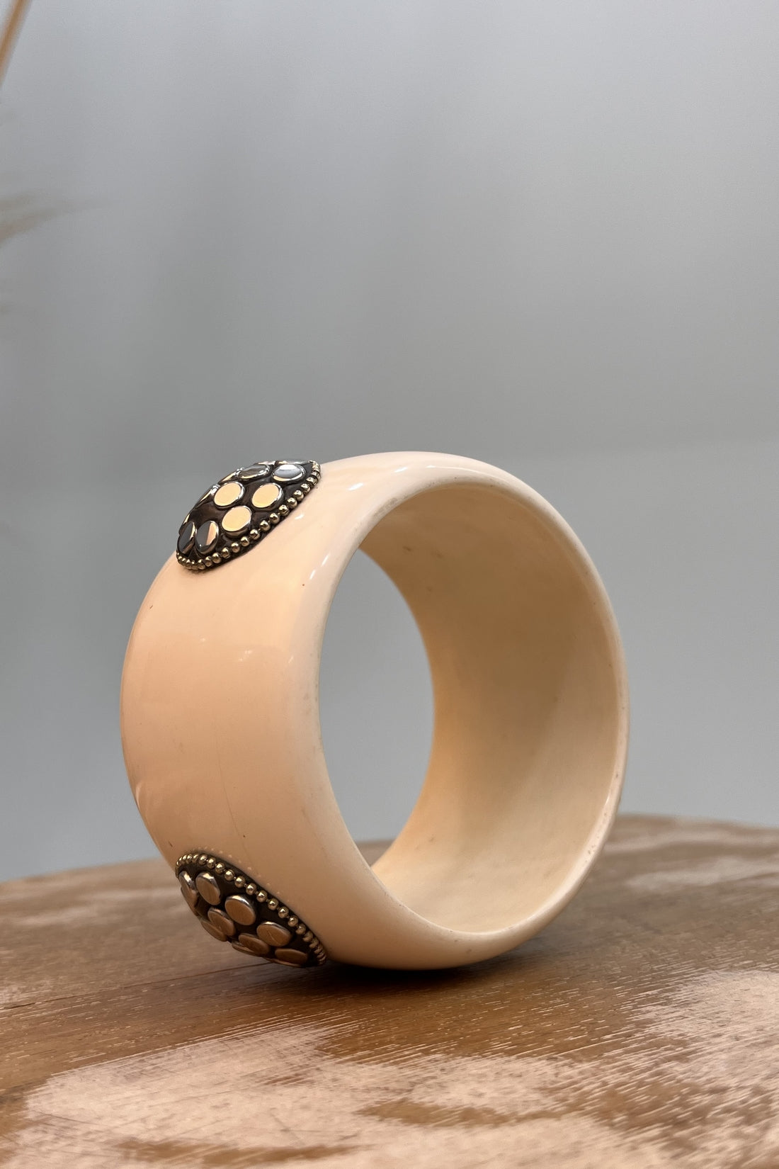 Off-White Bracelet with Yacamim Metals #276