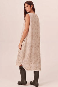 Vestido Regata Midi Com Bolsão Bege Yacamim E17