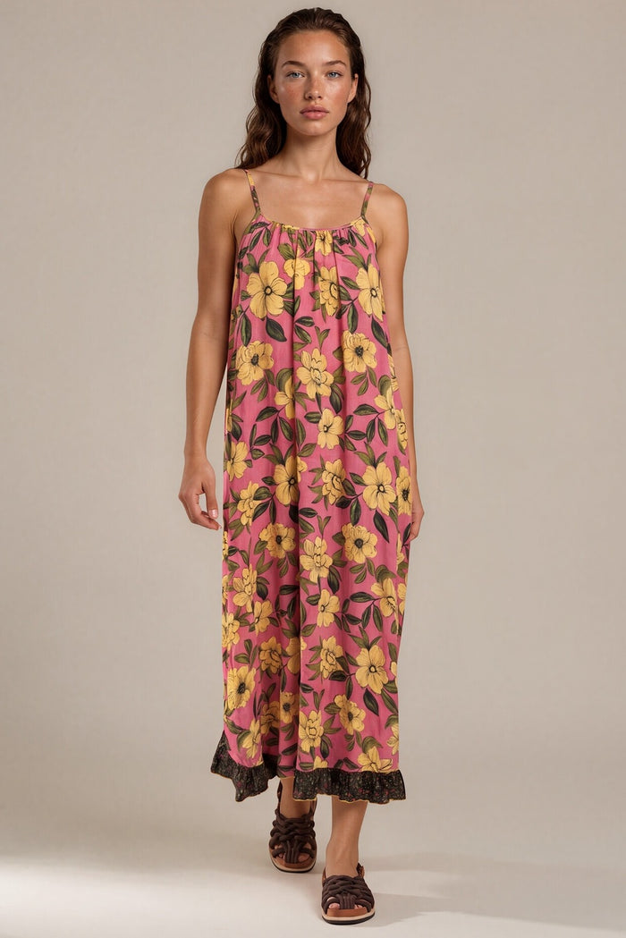 Vestido Midi Amplo Alças Reguláveis Goiaba Floral Patchwork Yacamim C16