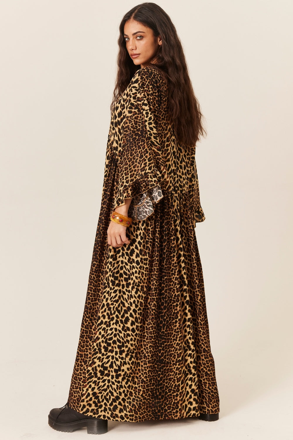 Vestido Longo Amplo Com Mangas 3/4 animal Print Yacamim D18