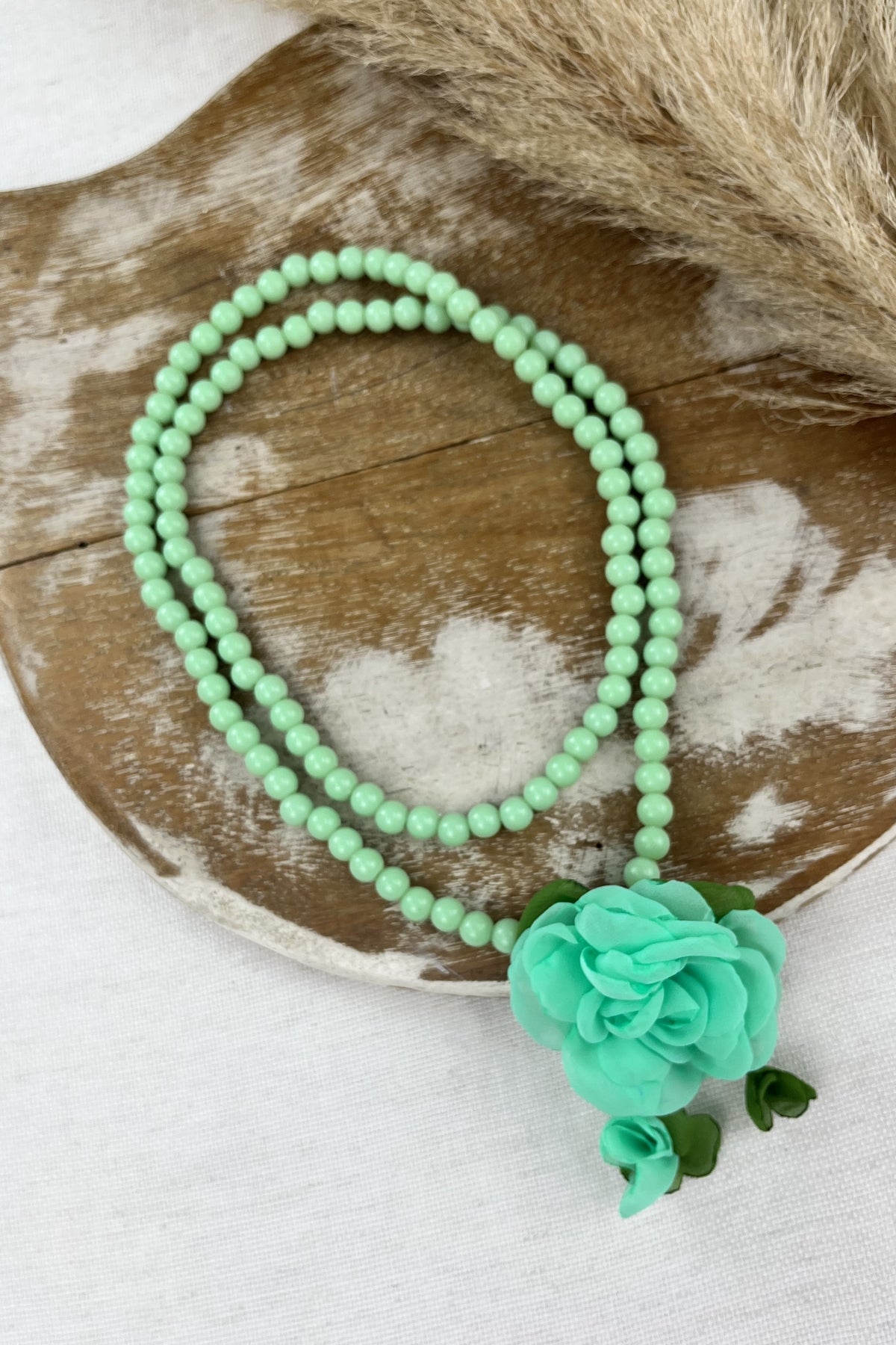 Ave Maria Necklace with Light Green Yacamim Flower #139