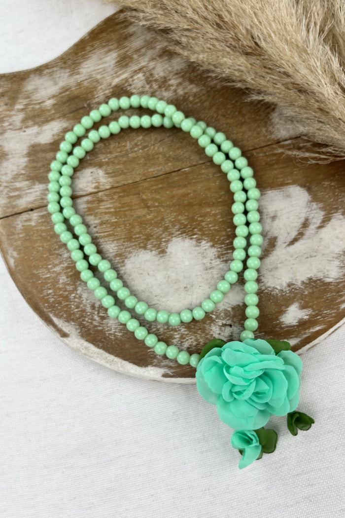 Ave Maria Necklace with Light Green Yacamim Flower #139