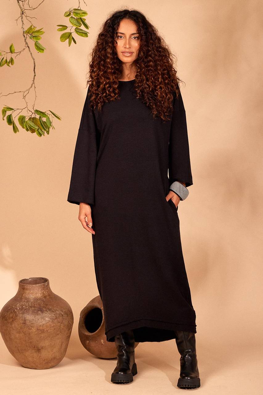 Black Midi Dress With Exclusive Yacamim Back Print