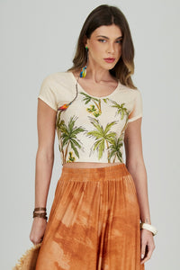 Beige Cropped Blouse Cocada Bahêa Yacamim Collection Q2
