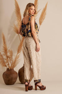 Dark Beige Linen Pantacourt Trousers Yacamim A24