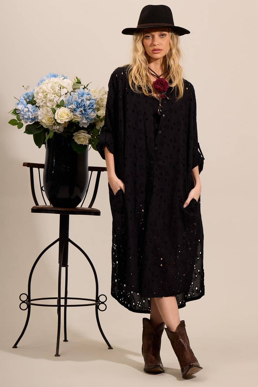 Yacamim Black Embroidered Long Chemise