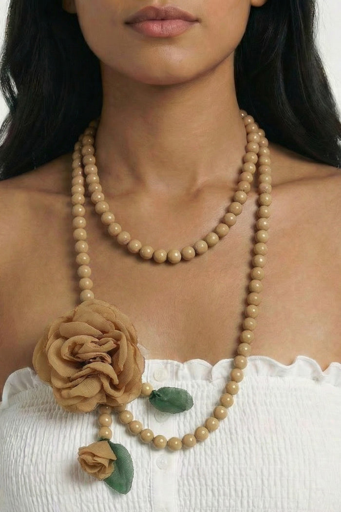Colar Ave Maria Com Flor Nude Yacamim #559