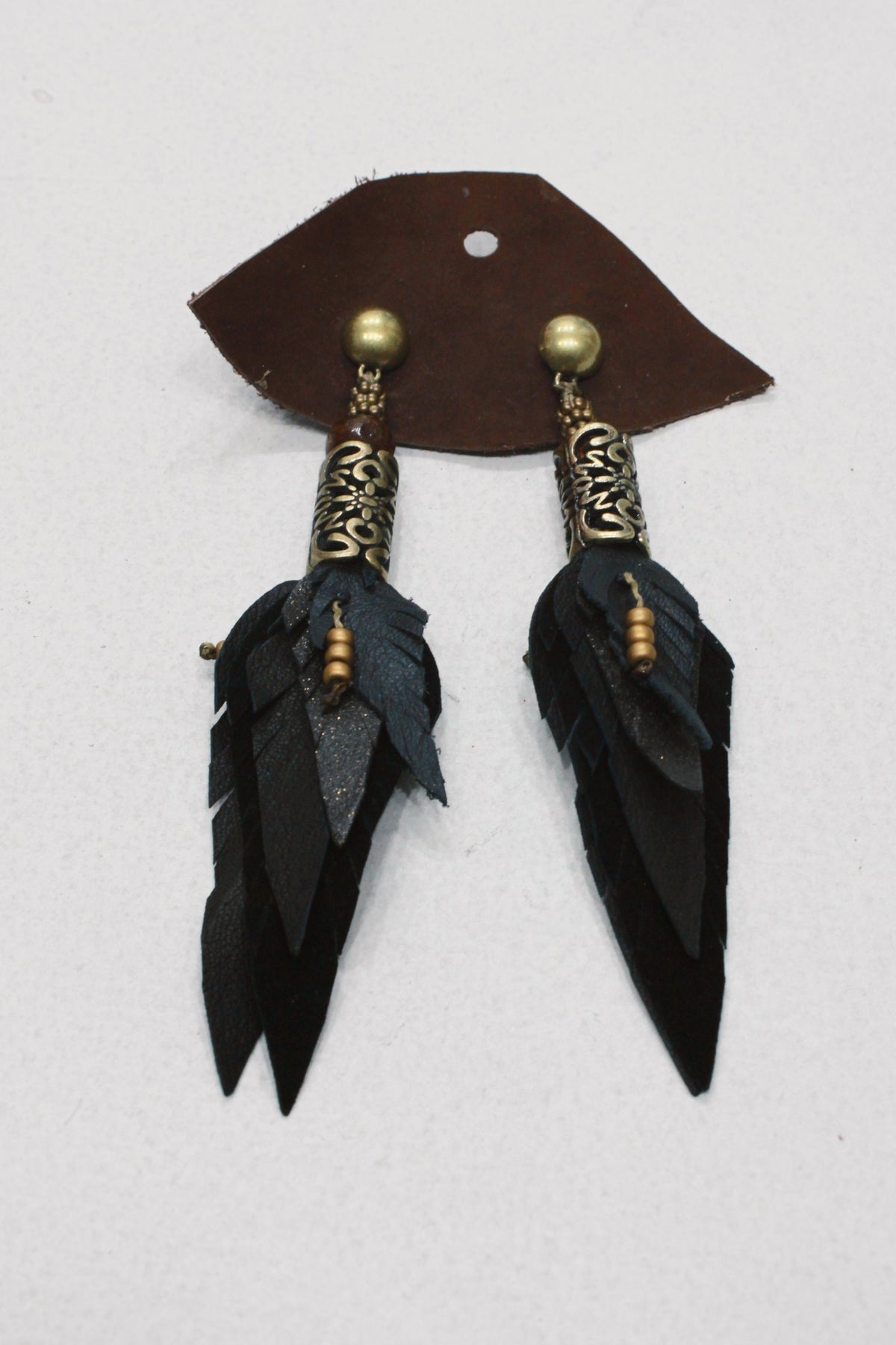 Handmade Black Leather Earring with Crafted Metal Yacamim #651