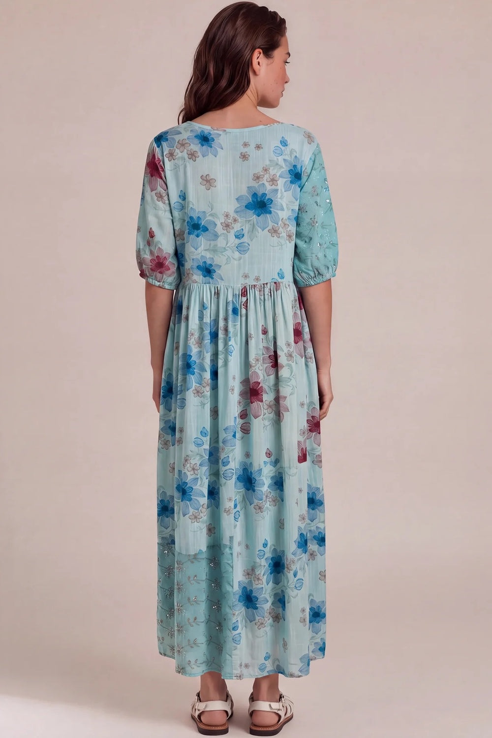 Vestido Midi Com Broderie Verde Claro Patchwork Yacamim C3