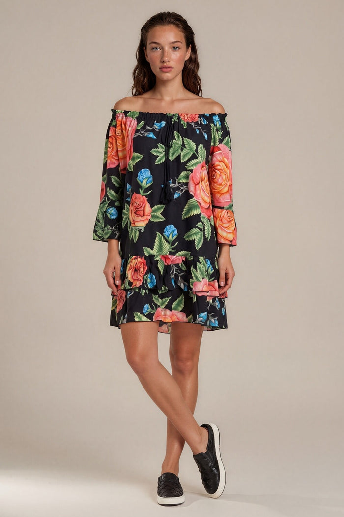 Vestido Curto Ciganinha Com Babados Preto Floral Yacamim D23