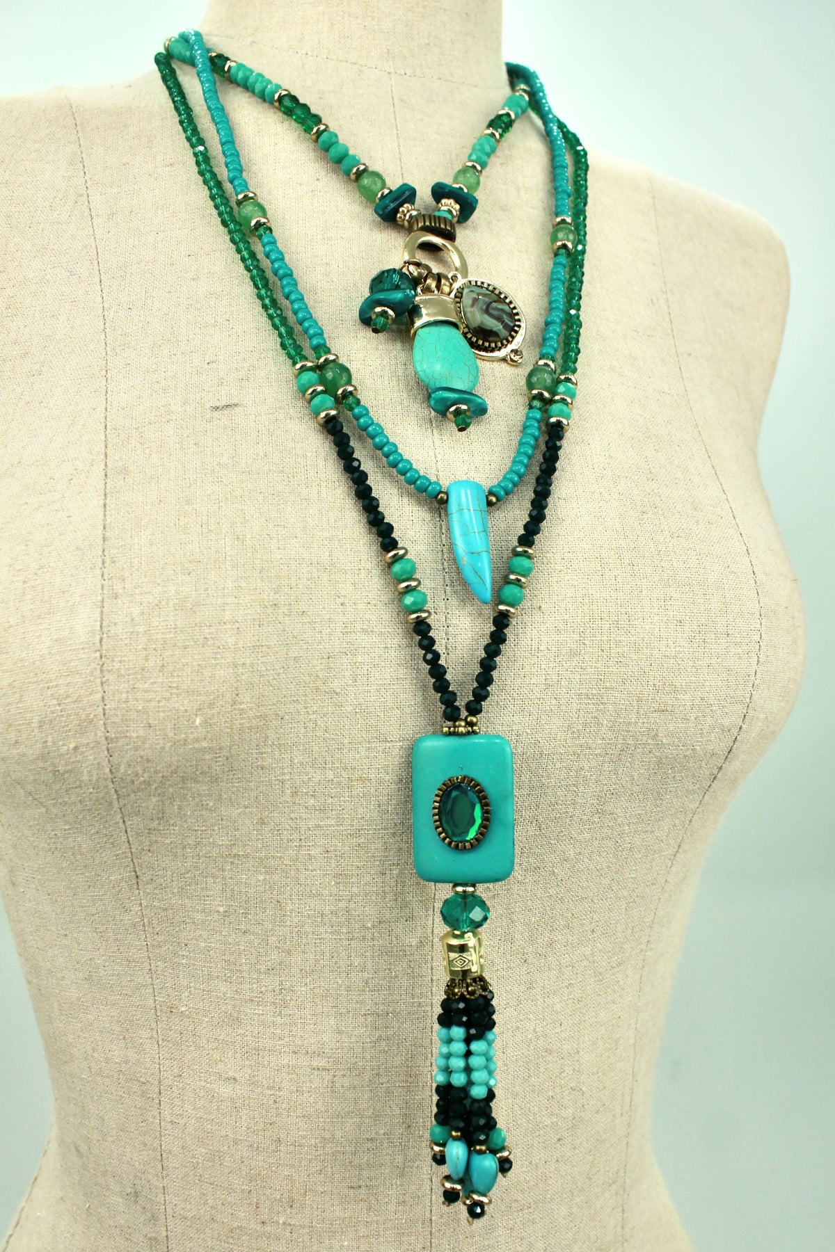 Handcrafted Necklace with Yacamim Stone Pendants #350