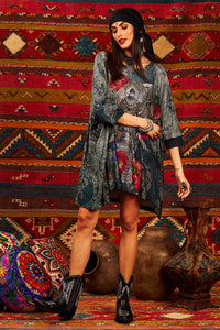 Wide Tunic with Cuffed Sleeves Gray Indian Print Yacamim