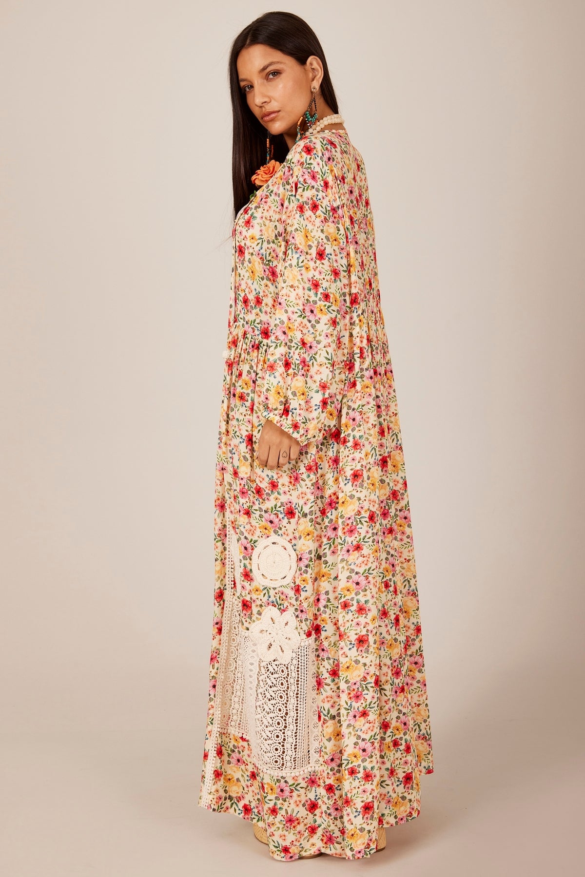 Long Dress with Puffy Sleeves Beige Printed Yacamim C14