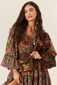 Vestido Curto Amplo Com Veludo E Pompons Marrom Patchwork Yacamim E5