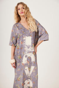Yacamim E25 Gray Midi T-Shirt Dress with Love Print