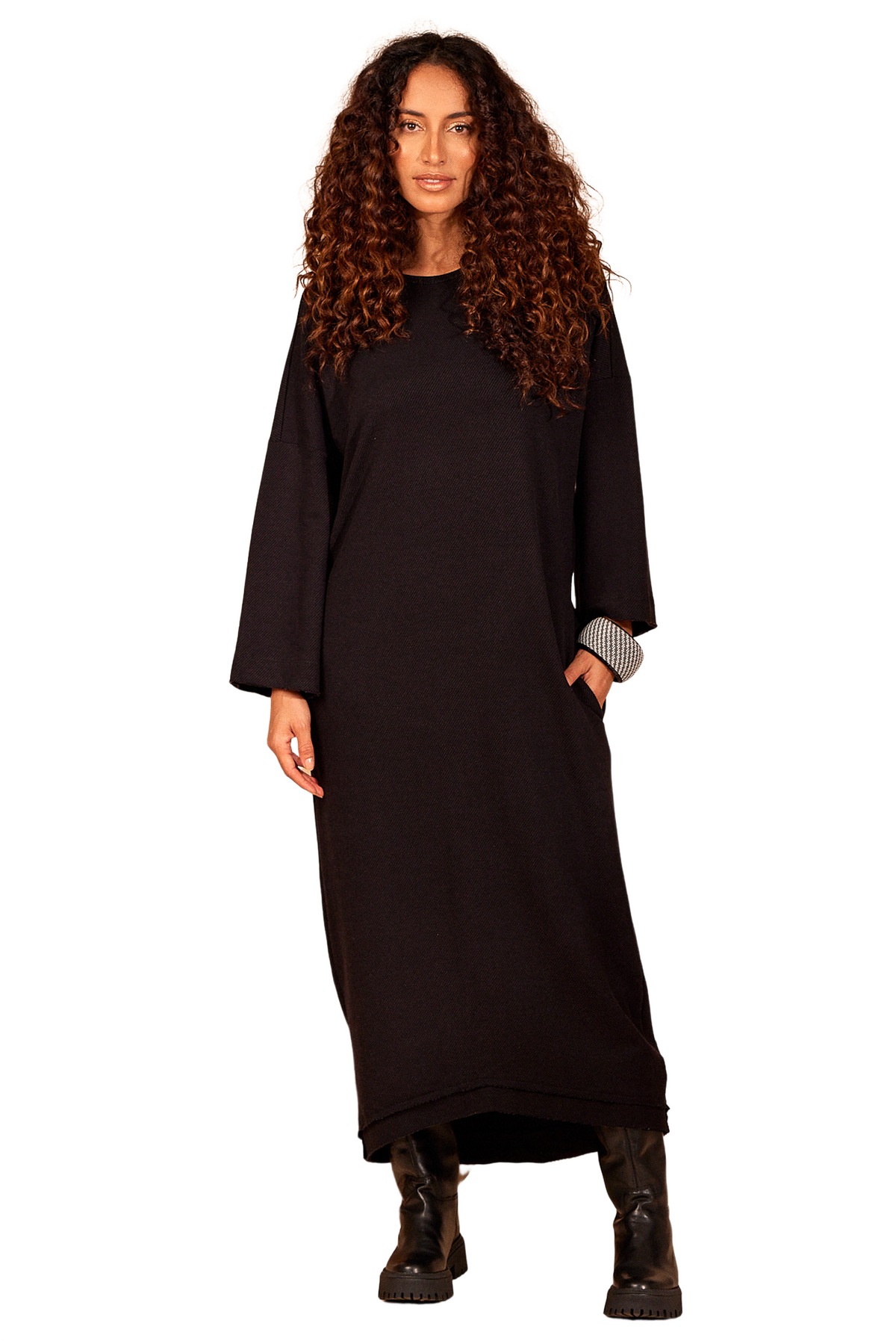 Black Midi Dress With Exclusive Yacamim Back Print