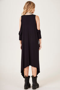 Yacamim C4 Black Solid Short Dress with Side Points