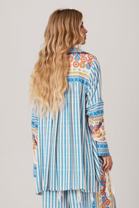 <p>Blue Godê Loose Shirt Pira Omomba''e Yacamim K3 Collection</p>