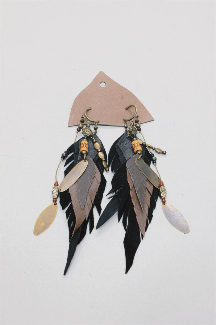 Handmade Leather Earring with Beads Yacamim #658