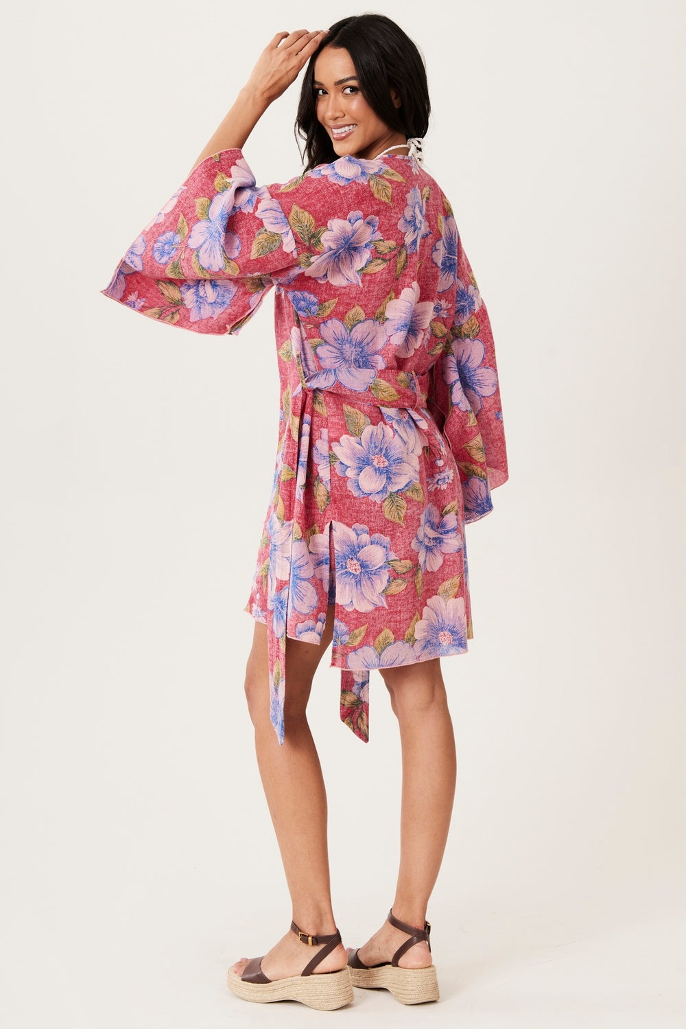 Inhotim Short Kimono 100% Cotton Red Floral Yacamim R6