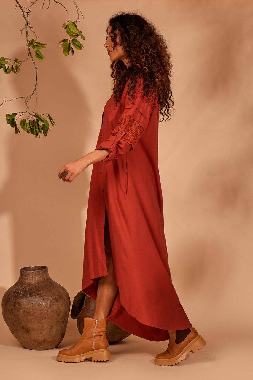 Red Yacamim Mullet Shirt with Lace